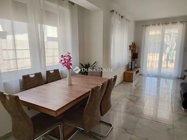 Eladó ház Ócsa 85 nm