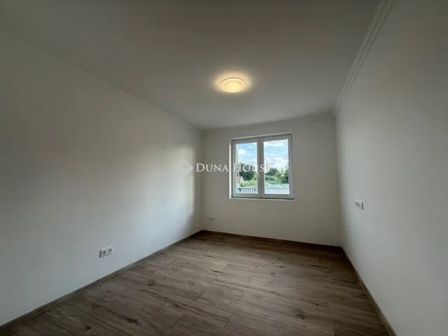 Eladó ház Dánszentmiklós 71 nm