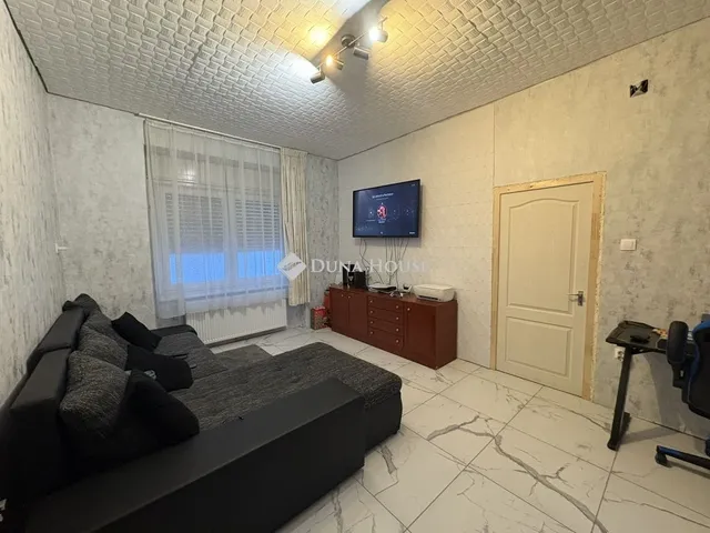 Eladó ház Kiskunlacháza 106 nm