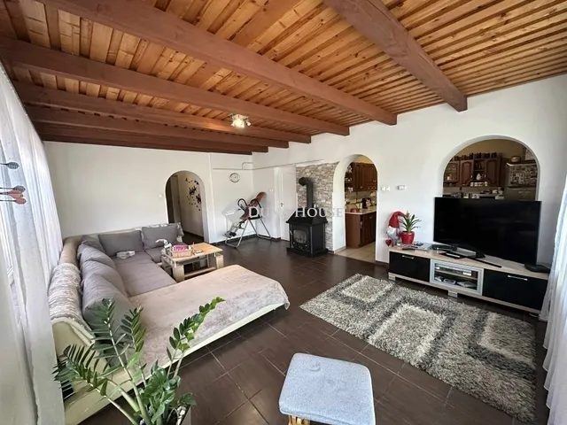 Eladó ház Hernád 137 nm