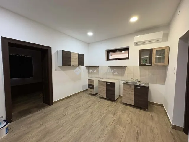 Eladó ház Örkény 104 nm