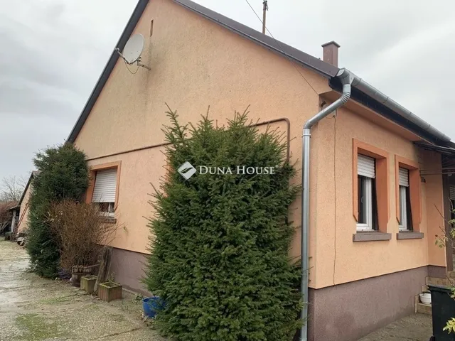 Eladó ház Dabas 81 nm