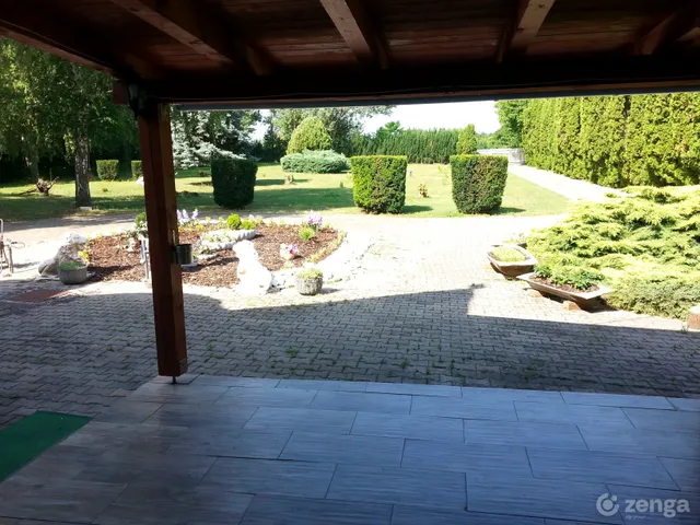 Eladó ház Pécs, Kertváros 453 nm