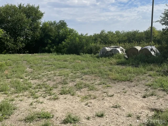 Eladó mezőgazdasági ingatlan Nagykőrös 4300 nm