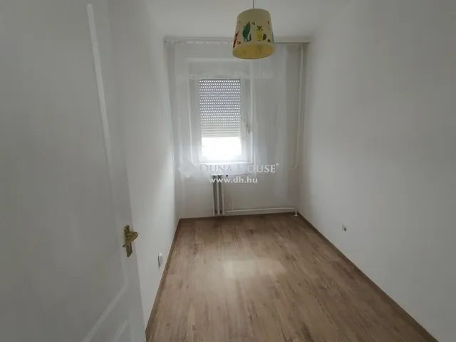 Eladó lakás Budapest XV. kerület 59 nm