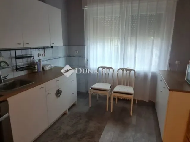 Eladó lakás Vecsés 89 nm