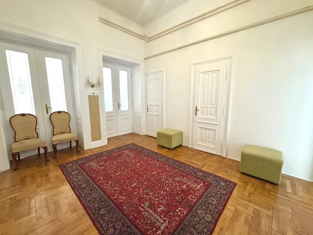 Eladó lakás Budapest VIII. kerület, Csarnoknegyed 153 nm
