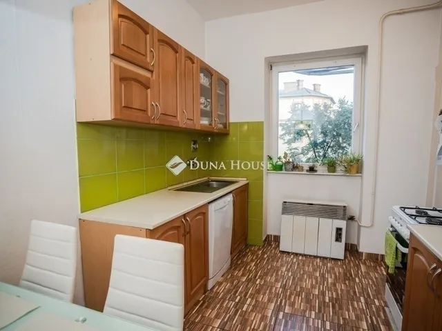 Eladó lakás Budapest XIII. kerület, Lőportárdűlő 66 nm