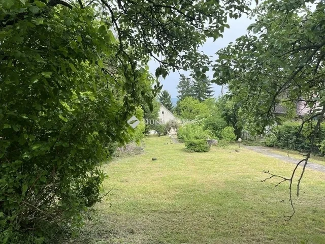 Eladó telek Budapest III. kerület, Táborhegy 1134 nm