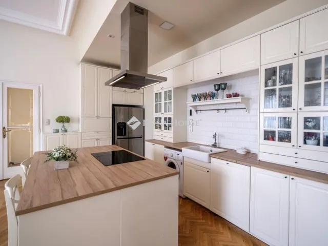 Eladó lakás Budapest XIV. kerület, Istvánmező 128 nm