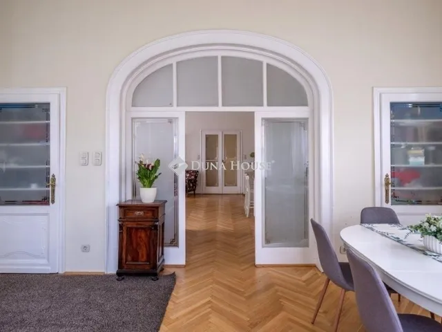 Eladó lakás Budapest XIV. kerület, Istvánmező 128 nm