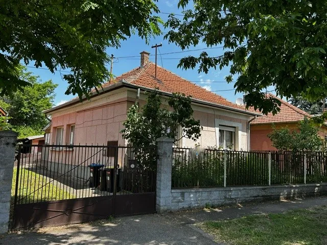 Eladó ház Budapest XVII. kerület, Rákosliget 100 nm