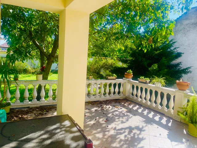 Eladó ház Budapest XVIII. kerület, Erzsébettelep 235 nm