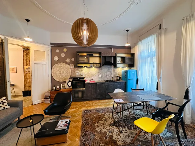 Eladó lakás Budapest VIII. kerület, Corvin negyed 73 nm