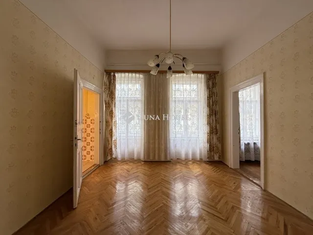 Eladó lakás Budapest VI. kerület 51 nm