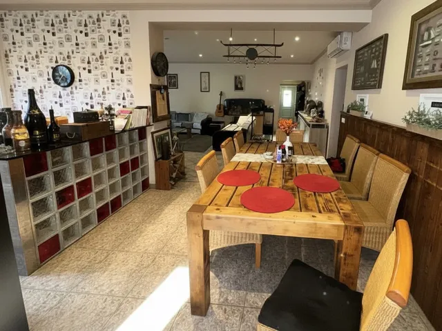 Eladó ház Sárszentmihály 280 nm