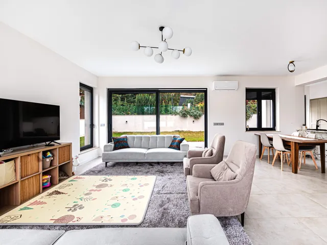 Eladó ház Leányfalu 120 nm