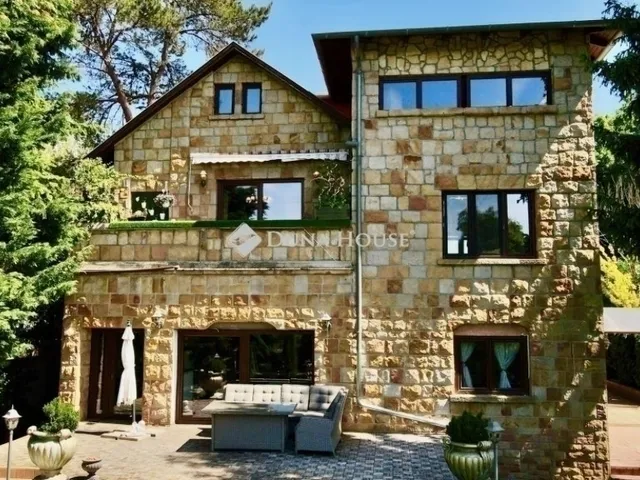 Eladó ház Budapest II. kerület, Hűvösvölgy 367 nm