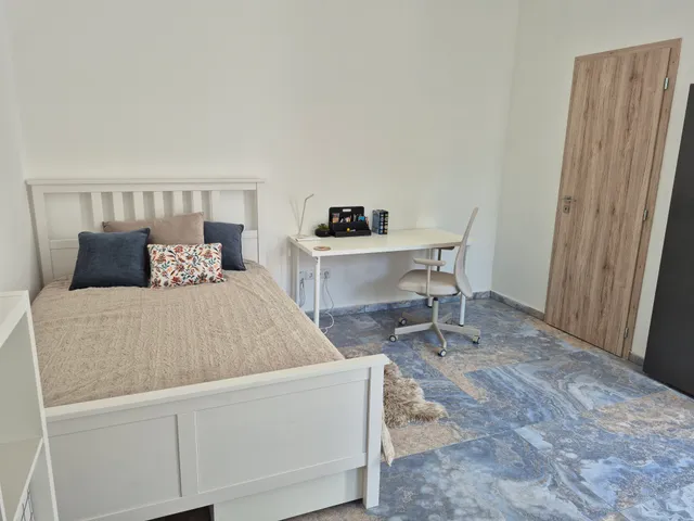 Eladó lakás Budapest VI. kerület, Diplomatanegyed, Bajza utca 28 nm
