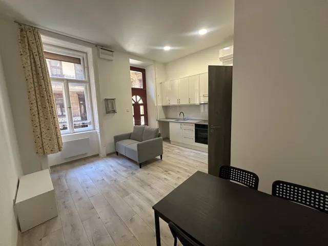 Kiadó lakás Budapest VI. kerület, Nagykörúton kívüli terület, Szondi utca 9. 32 nm