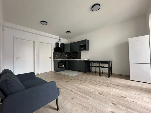 Kiadó lakás Budapest VIII. kerület, Corvin negyed 55 nm