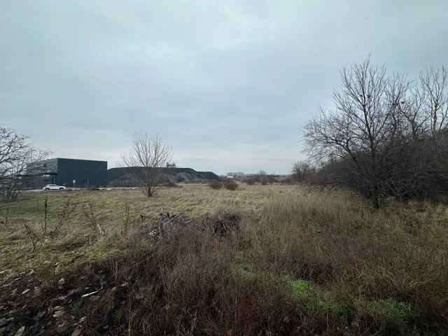 Eladó telek Polgárdi, Balatoni út  8112 nm