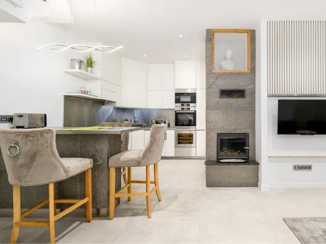 Kiadó lakás Budapest VI. kerület, Nagykörúton kívüli terület, Vörösmarty utca 64. 100 nm