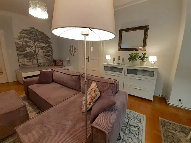 Kiadó lakás Budapest VII. kerület, Belső-Erzsébetváros, Bethlen Gábor tér 3. 75 nm