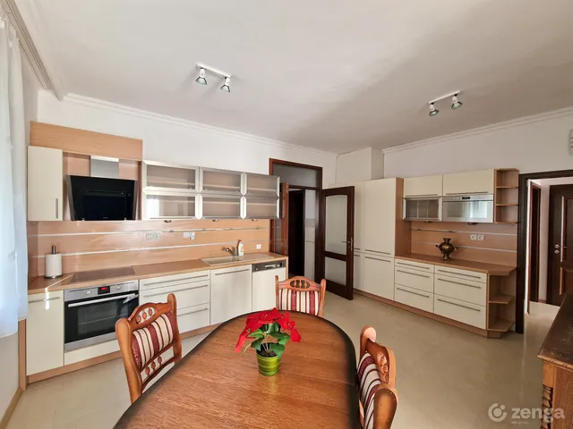 Kiadó lakás Budapest XIV. kerület, Törökőr 105 nm