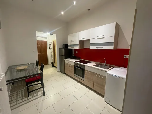 Kiadó lakás Budapest VI. kerület 52 nm