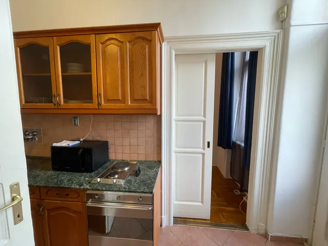 Kiadó lakás Budapest XIII. kerület, Váci út 89 nm