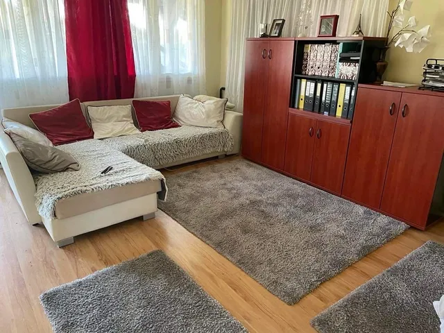 Eladó ház Hatvan 200 nm