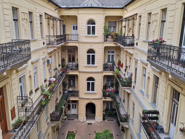 Eladó lakás Budapest VII. kerület, Ligetváros 84 nm