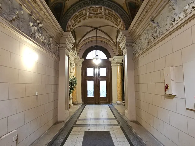 Eladó lakás Budapest VI. kerület, Andrássy út 157 nm