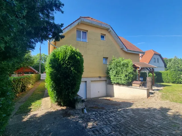 Eladó ház Gárdony 267 nm