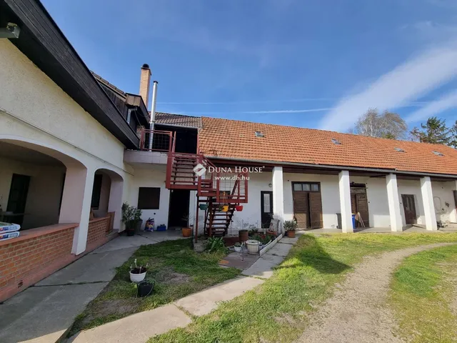 Eladó ház Szigetszentmárton 1750 nm