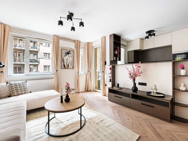 Eladó lakás Budapest VII. kerület, Belső-Erzsébetváros, Akácfa 69 nm