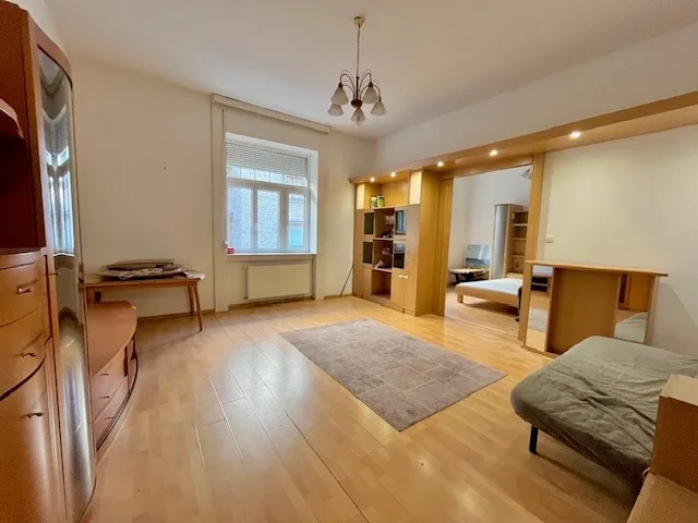 Eladó lakás Budapest I. kerület 71 nm