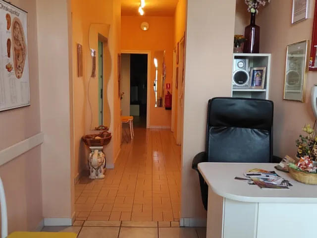 Kiadó kereskedelmi és ipari ingatlan Érd 10 nm