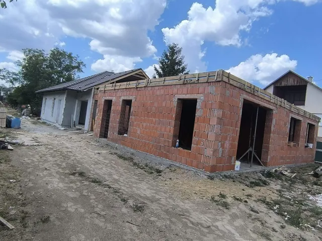 Eladó ház Őrbottyán 103 nm