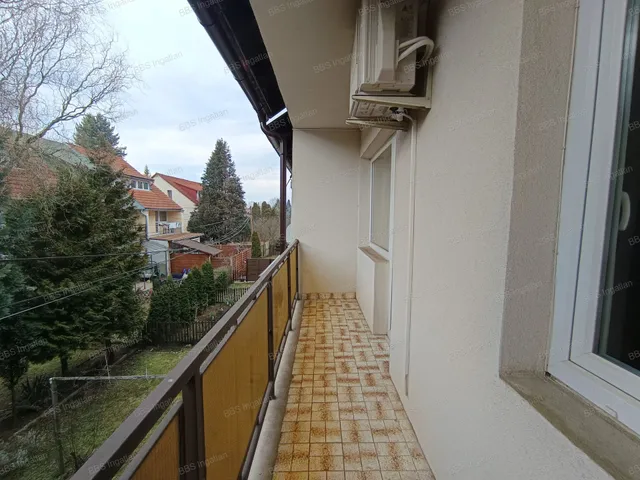 Eladó lakás Veszprém, Cholnokyváros 110 nm