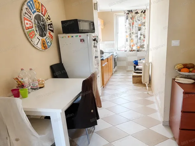 Eladó lakás Veszprém, Jutasi úti lakótelep 54 nm