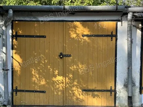 Eladó garázs Veszprém, Egry József utcai lakótelep 15 nm