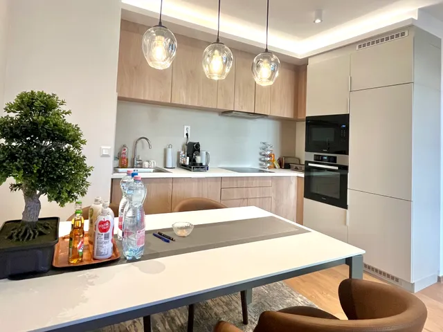 Eladó lakás Budapest XI. kerület, Vahot utca 45 nm