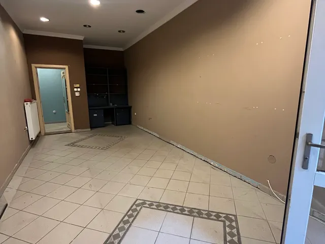 Eladó kereskedelmi és ipari ingatlan Budapest XIII. kerület, Üteg u.17. 41 nm