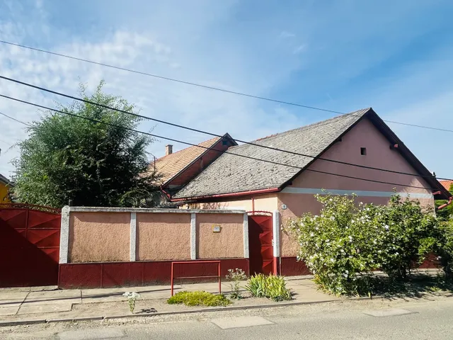 Eladó ház Monor 85 nm