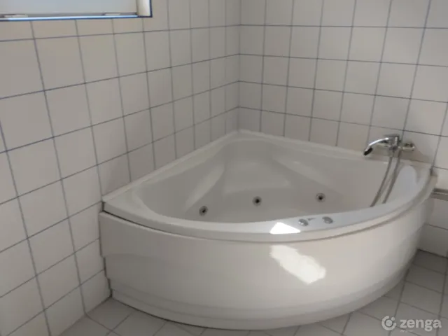 Kiadó ház Gyula 40 nm