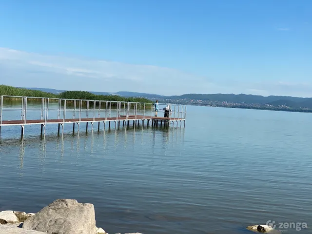 Eladó ház Balatonberény, Gyöngyvirág utca 1 170 nm