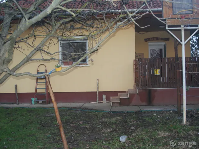 Eladó ház Tiszafüred, Buda 145 nm