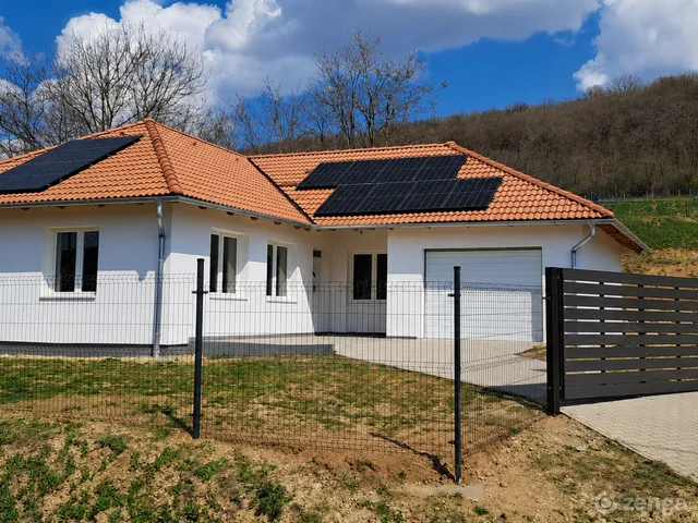 Eladó ház Szekszárd 126 nm